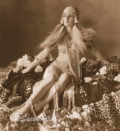 Evelyn Brent, Cleopatra