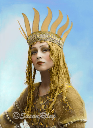 Christine Silver as Titania 1913