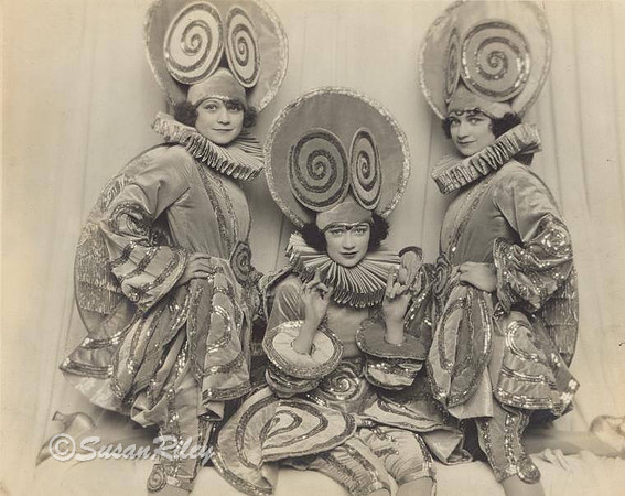 Greenwich village Follies 1923