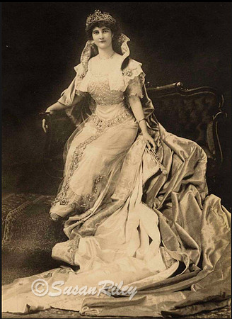 1911 Fiesta Queen Helena Guenther