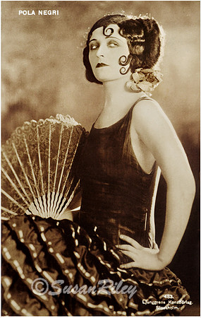 Pola Negri