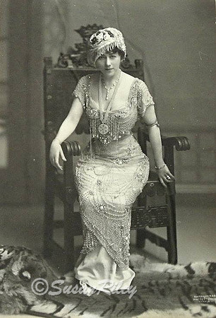 Edna Wallace Hopper 1910