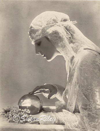 Dolores (Kathleen Rose)